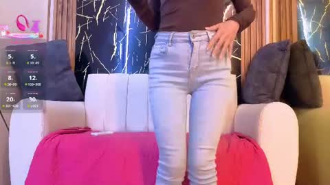 starlight_mature11_aws online show from July 29, 9:22 pm