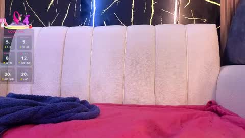 starlight_mature11_aws online show from July 29, 11:34 pm