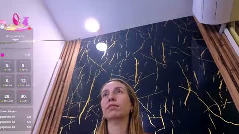 starlight_mature23_aws online show from July 28, 11:11 pm
