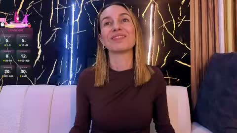 starlight_mature23_aws online show from July 29, 10:39 pm