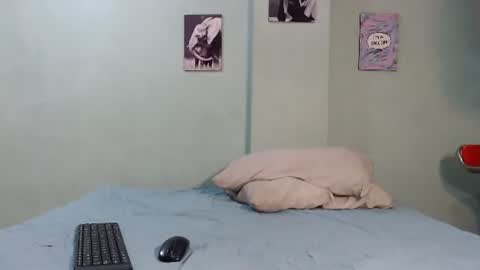 Starlin Kane online show from August 7, 1:49 am