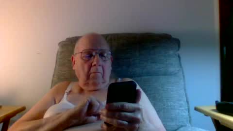 starman40003131 online show from August 15, 9:52 pm