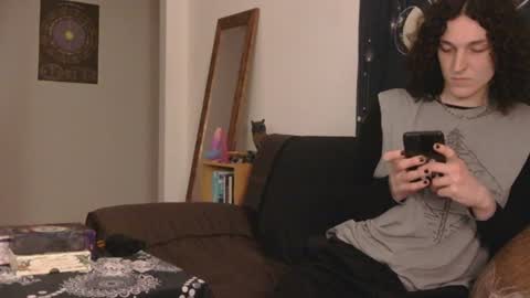 Evan online show from June 9, 12:28 am