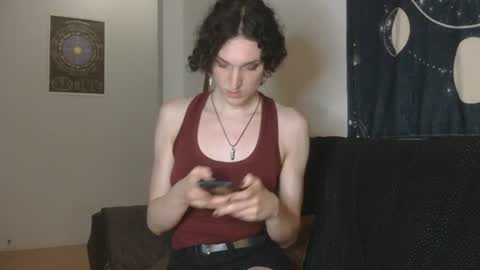 Evan online show from July 14, 11:27 pm
