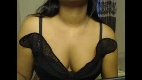 StarryWhispers online show from August 13, 12:19 pm