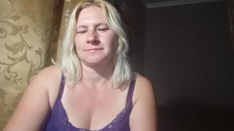 Helen online show from August 15, 6:01 pm
