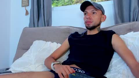 Steban online show from July 12, 1:06 pm