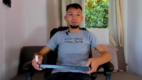 Steban online show from August 10, 11:44 am