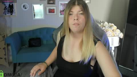 Stefania online show from August 5, 11:30 am