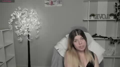 Stefania online show from August 12, 5:48 pm