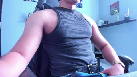 Stefann Salvatore online show from August 9, 5:03 pm