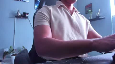 Stefann Salvatore online show from August 11, 3:47 pm