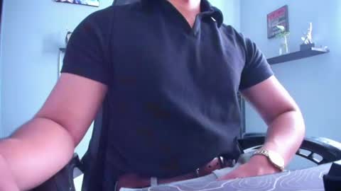 Stefann Salvatore online show from August 15, 4:00 pm