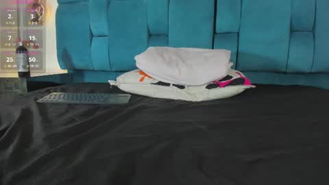 Stefanny online show from August 12, 8:27 am