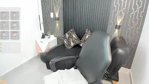 Stefany  online show from August 10, 7:04 pm