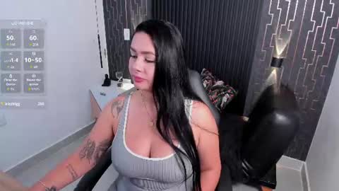 Stefany  online show from August 11, 6:32 pm