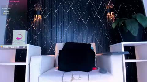 stefanyvillarreal online show from August 5, 9:46 pm