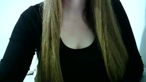 stefffa8009 online show from March 18, 4:12 pm