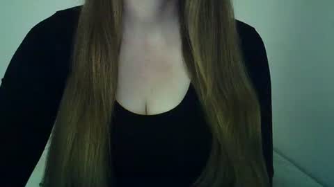 stefffa8009 online show from April 2, 9:06 am