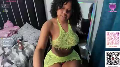 steffylure online show from March 17, 9:09 pm