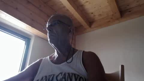 stefi444466 online show from July 6, 6:05 am
