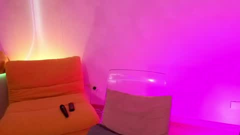 Yuli online show from August 6, 10:53 pm
