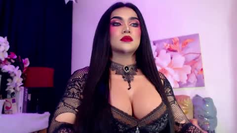 CALL ME STELLA online show from August 14, 8:40 am