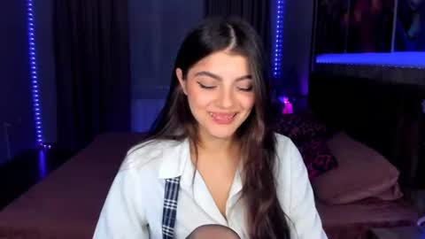 StellaRainbow online show from August 7, 6:08 pm