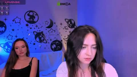 Stella online show from August 1, 6:14 pm