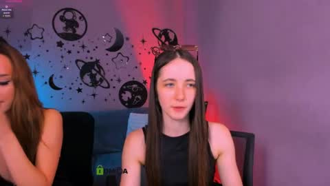 Stella online show from August 2, 5:09 pm