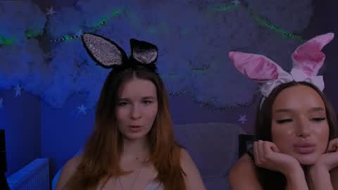 Stella online show from August 6, 4:06 pm
