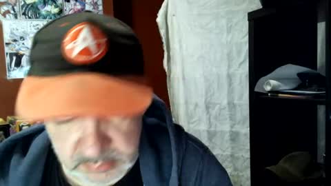 steph081979 online show from September 6, 6:30 am