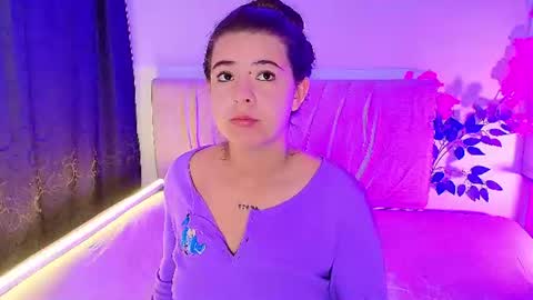 Marie  online show from July 31, 7:03 am