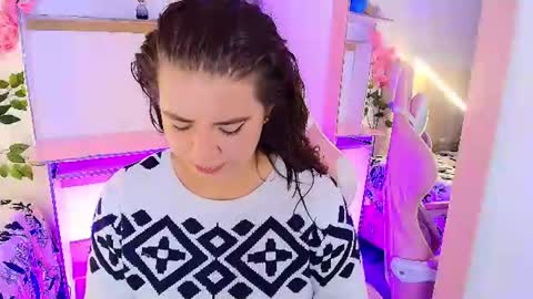 Marie  online show from August 4, 3:58 am