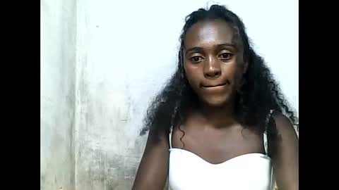 stephania12112343 online show from June 1, 9:29 pm