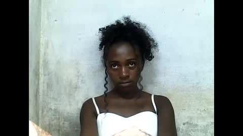 stephania12112343 online show from June 2, 12:46 am