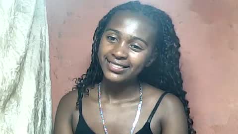 stephania12112343 online show from August 14, 9:18 pm