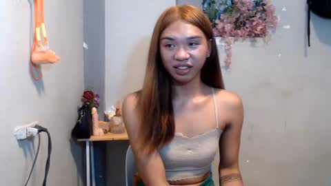 stephanie_zee online show from August 2, 3:13 am