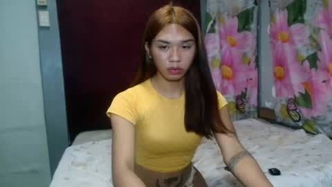 stephanie_zee online show from August 8, 3:34 pm