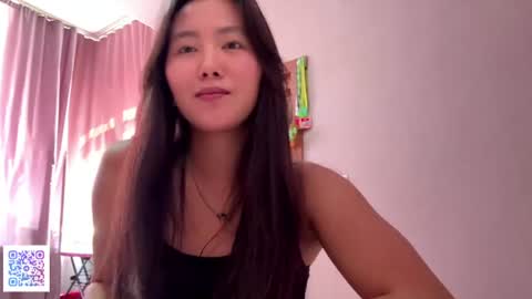 Elly online show from August 9, 9:21 am