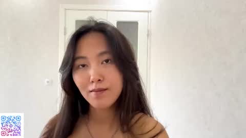Elly online show from August 14, 11:58 am