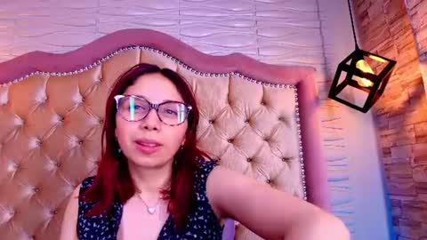 Stephaniesun  online show from August 7, 6:19 pm
