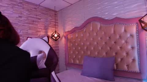 Stephaniesun  online show from August 11, 12:51 pm