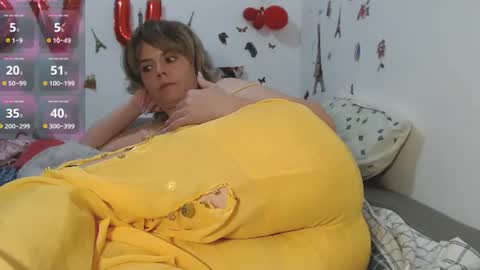 Stephanie online show from July 28, 1:28 pm