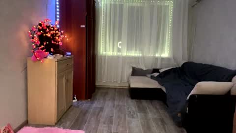 Stephani online show from August 14, 10:02 pm