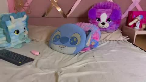 stephany_grand online show from August 12, 5:37 pm