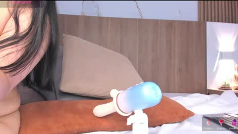 stephany_harlot online show from August 12, 12:46 am