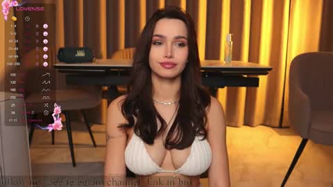 Anna online show from February 18, 11:57 pm