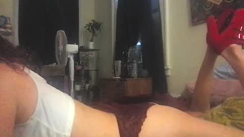 stephielynnnnn online show from August 8, 11:38 pm