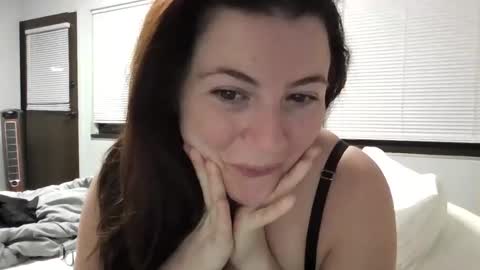 stephysweets online show from May 13, 1:38 am